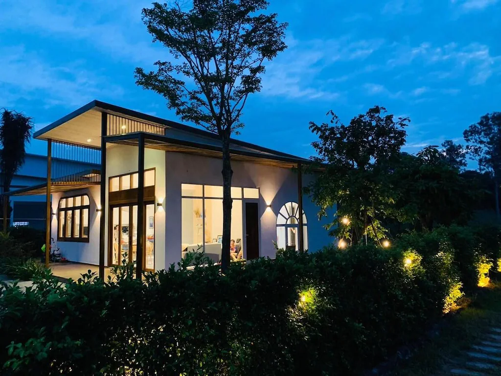 Private Cheerful 2 bedroom Mini Villa- Loc An